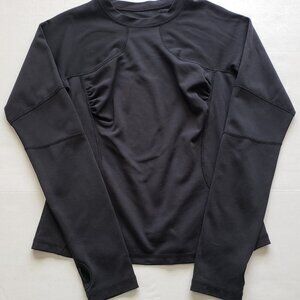Lululemon Womens Tight Long-Sleeve Black Shirt